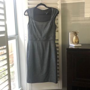 White House | Black Market size 8 super flattering